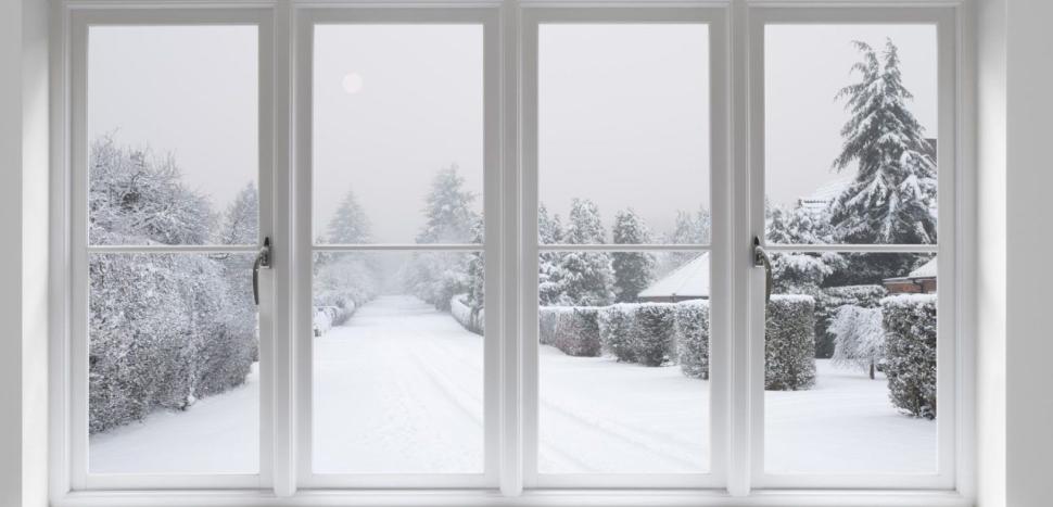 Зимняя установка пластиковых окон